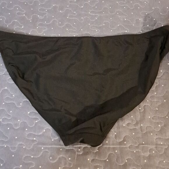 Catalina Women's Black Swim Bottom size Large - Picture 2 of 2